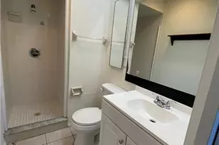 801 SE 5th Ave, Cape Coral, FL 33990 - Photo 10