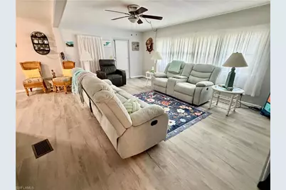 201 Captains Walk, North Fort Myers, FL 33917 - Photo 8