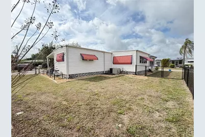 201 Captains Walk, North Fort Myers, FL 33917 - Photo 22