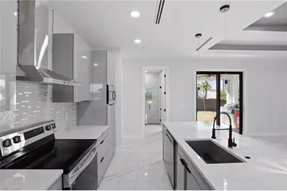 1108 NE 19th Ter, Cape Coral, FL 33909 - Photo 34