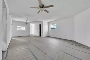 7043 New Post Dr, North Fort Myers, FL 33917 - Photo 6