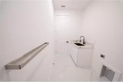 9035 E Broad Cir, Labelle, FL 33935 - Photo 26