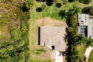 14661 Martin Dr, Fort Myers, FL 33908 - Photo 6