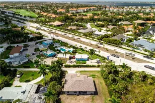 14661 Martin Dr, Fort Myers, FL 33908 - Photo 8