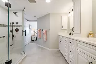 4041 SE 11th Pl, Cape Coral, FL 33904 - Photo 24