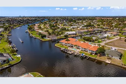 4041 SE 11th Pl #104, Cape Coral, FL 33904 - Photo 2