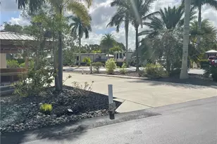 5235 Pineland Daisy Trail, Fort Myers, FL 33905 - Photo 2