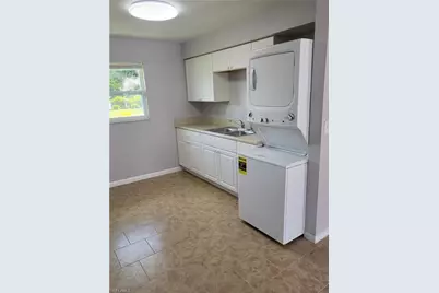 1916 High St #1910, Fort Myers, FL 33916 - Photo 4