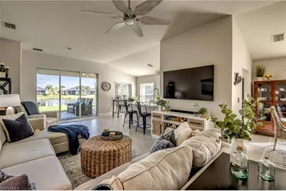 2625 Clairfont Ct, Cape Coral, FL 33991 - Photo 12