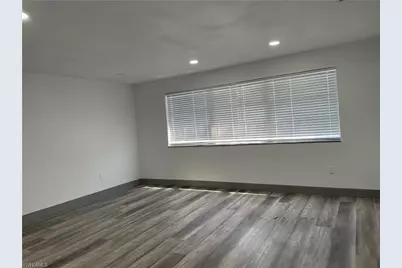 944 Country Club Blvd, Cape Coral, FL 33990 - Photo 14