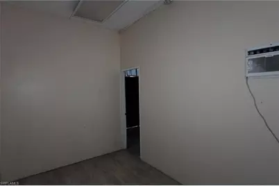 29 Cardinal Dr, North Fort Myers, FL 33917 - Photo 10