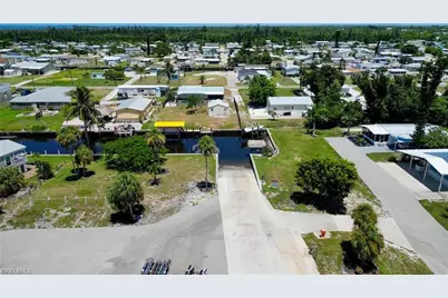 7169 Drum Dr, Saint James City, FL 33956 - Photo 30