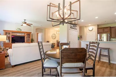 2527 Blackburn Cir, Cape Coral, FL 33991 - Photo 6