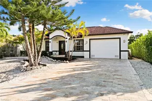 317 3rd Ave, Marco Island, FL 34145 - Photo 2