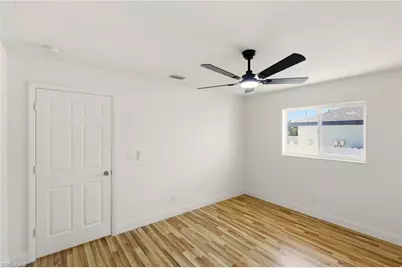 410 SE 7th St, Cape Coral, FL 33990 - Photo 32