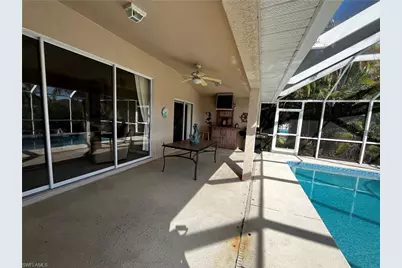 546 SE 4th St, Cape Coral, FL 33990 - Photo 20