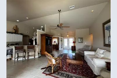 546 SE 4th St, Cape Coral, FL 33990 - Photo 34