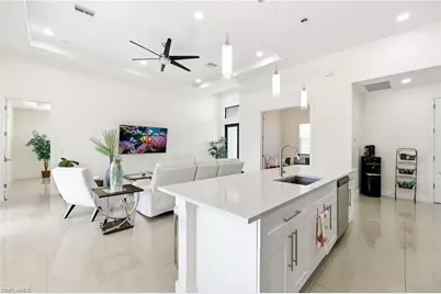 1429 NE 6th Ave, Cape Coral, FL 33909 - Photo 12