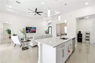 1429 NE 6th Ave, Cape Coral, FL 33909 - Photo 12