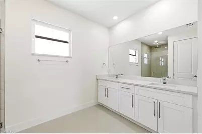 1429 NE 6th Ave, Cape Coral, FL 33909 - Photo 24