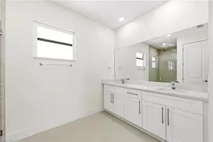 1429 NE 6th Ave, Cape Coral, FL 33909 - Photo 24