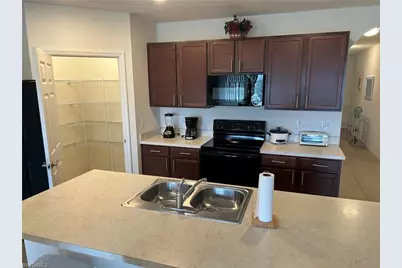 10531 Canal Brook Ln, Lehigh Acres, FL 33936 - Photo 10