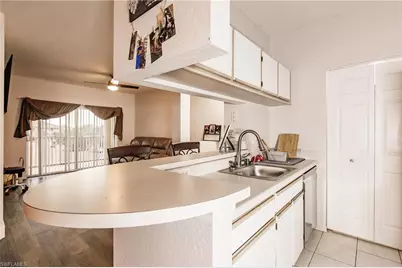 6321 Aragon Way #306, Fort Myers, FL 33966 - Photo 8