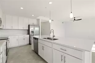 18461 Copperhead Ct N, Lehigh Acres, FL 33936 - Photo 10