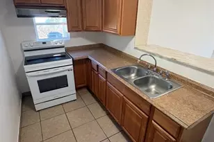 5448 Ninth Ave, Fort Myers, FL 33907 - Photo 2