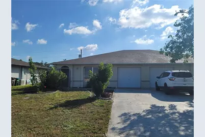 931 SE 23rd Pl, Cape Coral, FL 33990 - Photo 1