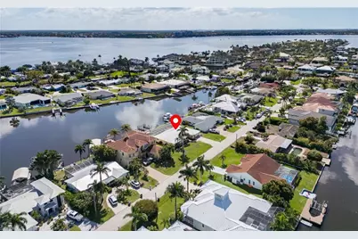 5319 Malibu Ct, Cape Coral, FL 33904 - Photo 38