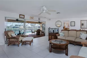5319 Malibu Ct, Cape Coral, FL 33904 - Photo 14