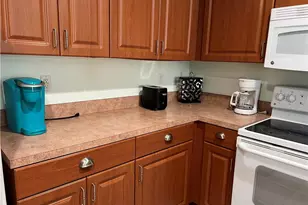 1333 SE 8th Ave, Cape Coral, FL 33990 - Photo 8