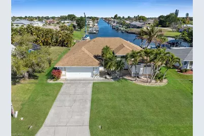 2041 SE 16th St, Cape Coral, FL 33990 - Photo 2