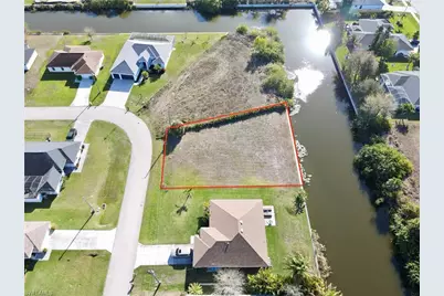 2102 SW 15 Ter, Cape Coral, FL 33991 - Photo 6