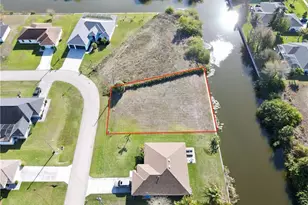 2102 SW 15th Terrace, Cape Coral, FL 33991 - Photo 6