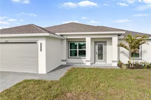 2212 NE 6th Ave, Cape Coral, FL 33909 - Photo 4