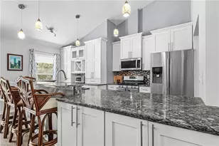 3852 Stabile Rd, Saint James City, FL 33956 - Photo 8