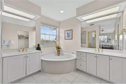 927 Almas Ct, Sanibel, FL 33957 - Photo 30