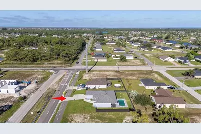 2317 Kismet Pkwy W, Cape Coral, FL 33993 - Photo 6