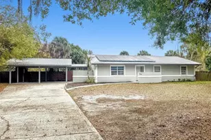 233 S Cypress St, Labelle, FL 33935 - Photo 1