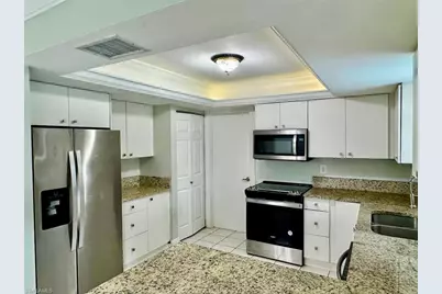 233 S Cypress St, Labelle, FL 33935 - Photo 8