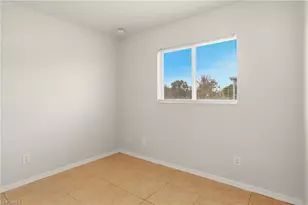 2607 30th St SW, Lehigh Acres, FL 33976 - Photo 22