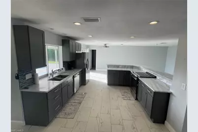 5029 SW 11th Pl, Cape Coral, FL 33914 - Photo 4