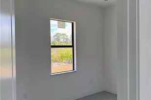 459 Lockport Ave S, Lehigh Acres, FL 33974 - Photo 10