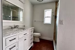 310 SE 29th Terrace, Cape Coral, FL 33904 - Photo 6