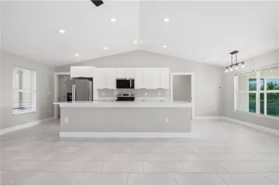 1818 NE 10th Pl, Cape Coral, FL 33909 - Photo 6