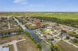 2714 NE 20th Ct, Cape Coral, FL 33909 - Photo 36