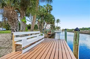 6081 Lakefront Dr, Fort Myers, FL 33908 - Photo 32