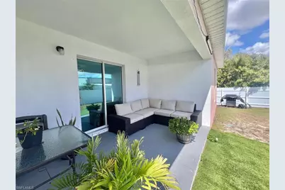 2425 NE 7th Pl, Cape Coral, FL 33909 - Photo 14